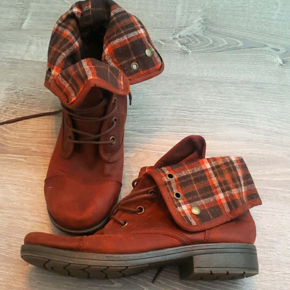 Casual Boots